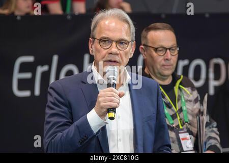 Georg Maier, Thüringer Minister für Inneres und Kommunales bei der Eröffnung der TT Finals Deutsche Tischtennis Meisterschaften in der Messehalle Erfurt *** Georg Maier, Ministro degli interni e degli affari municipali della Turingia, all'apertura delle finali TT dei Campionati tedeschi di ping pong presso il centro espositivo di Erfurt Thüringen Deutschland, Germania 20240615- DSF2965 Foto Stock