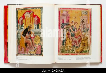 Pittura e miniatura di Mosca dalla metà del XV all'inizio del XVI secolo, di Popov, pubblicato per la prima volta nel 1975 in URSS. Foto Stock