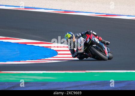 Rimini, Italia. 15 giugno 2024. (53) Tito Rabat dalla Spagna della Kawasaki Puccetti Racing, cavalca la Kawasaki ZX-10RR in azione durante il Campionato del mondo FIM Motul Superbike - prove libere dell'Emilia Romagna Round al Marco Simoncelli World Circuit di Misano Adriatico il 15 giugno 2024 a Misano Adriatico, Rimini, Italia. Crediti: Roberto Tommasini/Alamy Live News Foto Stock