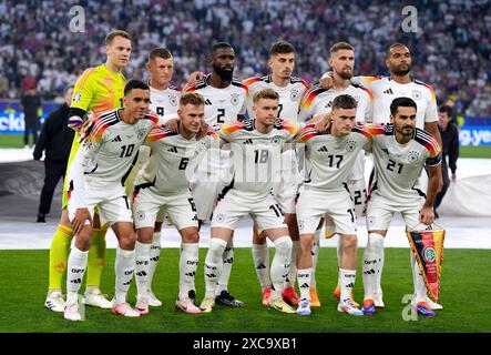 Germania: Manuel Neuer, Toni Kroos, Antonio Rudiger, Kai Havertz, Robert Andrich, Jonathan Tah, Jamal Musiala, Joshua Kimmich, Maximilian Mittelstadt, Florian Wirtz e Ilkay Gundogan posano per una foto della squadra sul campo in vista della partita UEFA Euro 2024 di gruppo A alla Munich Football Arena di Monaco, Germania. Data foto: Venerdì 14 giugno 2024. Foto Stock