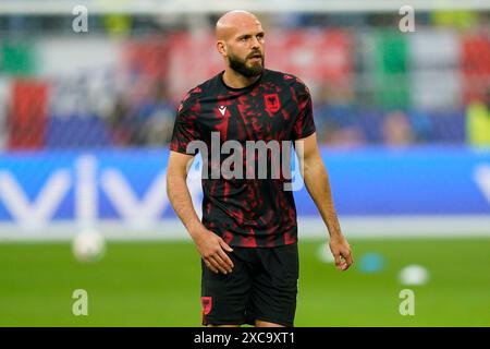 Dortmund, Germania. 15 giugno 2024. Arlind Ajeti dell'Albania durante la partita di UEFA Euro 2024 tra Italia e Albania, gruppo B, data 1, giocata al BVB Stadion il 15 giugno 2024 a Dortmund, Germania. (Foto di Sergio Ruiz/PRESSINPHOTO) credito: PRESSINPHOTO SPORTS AGENCY/Alamy Live News Foto Stock