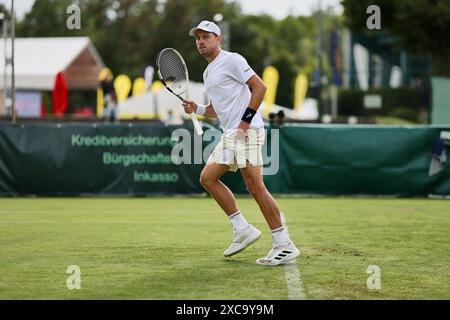 Halle Westf, Westfalen, Deutschland. 15 giugno 2024. James Duckworth (AUS) durante il 31. TERRA WORTMANN OPEN, ATP500 - Mens Tennis (immagine di credito: © Mathias Schulz/ZUMA Press Wire) SOLO PER USO EDITORIALE! Non per USO commerciale! Foto Stock