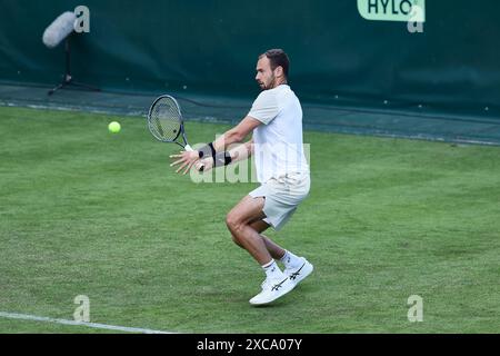 Halle Westf, Westfalen, Deutschland. 15 giugno 2024. Roman Safiullin durante il 31. TERRA WORTMANN OPEN, ATP500 - Mens Tennis (immagine di credito: © Mathias Schulz/ZUMA Press Wire) SOLO PER USO EDITORIALE! Non per USO commerciale! Foto Stock