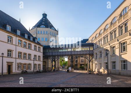 La città giudiziaria, una sede nella città di Lussemburgo, ospita una serie di tribunali e uffici legali Foto Stock