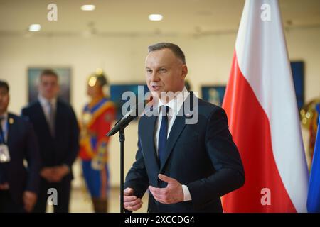 Ulan Bator, Mongolia. 26 aprile 2023. Durante la sua visita in Mongolia, il presidente polacco Duda visitò il Museo di Genghis Khan. Crediti: L.Enkh-Orgil. Foto Stock