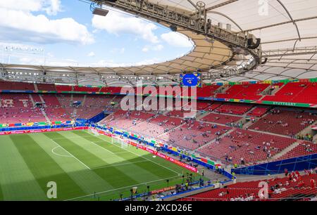 Uebersicht im Stadion, UEFA EURO 2024 - gruppo C, Slovenia vs Danimarca, Arena Stoccarda AM 16. Giugno 2024 a Stoccarda, Germania. Foto von Silas Schueller/DeFodi immagini vista interna generale dello stadio, UEFA EURO 2024 - gruppo C, Slovenia vs Danimarca, Arena Stoccarda il 16 giugno 2024 a Stoccarda, Germania. Foto di Silas Schueller/DeFodi Images Defodi-738 738 SVNDEN 20240616 718 *** Uebersicht im Stadion, UEFA EURO 2024 gruppo C, Slovenia vs Danimarca, Arena Stoccarda am 16 giugno 2024 a Stoccarda, Germania foto di Silas Schueller DeFodi Images vista generale interna dello stadio, UEFA EURO 202 Foto Stock