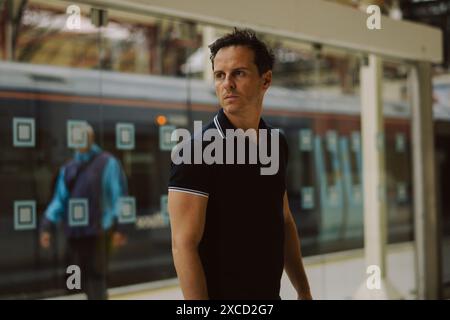 ANDREW SCOTT in ALL OF US STRANGERS (2023), diretto da ANDREW HAIGH. Crediti: Blueprint Pictures/Film4 Productions/Fox Searchlight/album Foto Stock