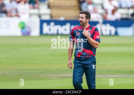 Worcester, Regno Unito. 16 giugno 2024. Ben Sanderson si prepara a giocare durante il Vitality T20 Blast match tra Worcestershire Rapids e Northamptonshire Steelbacks a New Road, Worcester, Regno Unito, il 16 giugno 2024. Foto di Stuart Leggett. Solo per uso editoriale, licenza richiesta per uso commerciale. Non utilizzare in scommesse, giochi o pubblicazioni di singoli club/campionato/giocatori. Crediti: UK Sports Pics Ltd/Alamy Live News Foto Stock