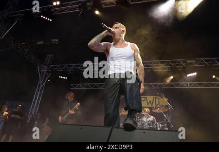 Leicestershire, Regno Unito. Domenica 16 giugno 2024. Parkway Drive si esibisce in un set segreto sul palco Dogtooth al Download Festival 2024 a Donington Park. Download è il più grande festival rock e metal del Regno Unito con una capacità di 75.000 persone. Crediti: Jon Harris/Alamy Live News Foto Stock