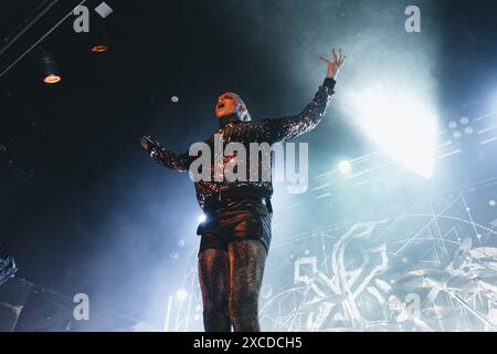 BARCELLONA, SPAGNA - Mar 29: Lord of the Lost (gruppo rock tedesco) si esibisce sul palco al Salamandra Club il 29 marzo 2024. Foto Stock