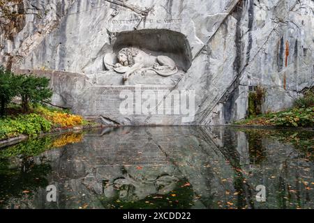 LUCERNA, SVIZZERA - 1 NOVEMBRE 2024: Leone di Lucerna, Svizzera nella stagione autunnale. Foto Stock