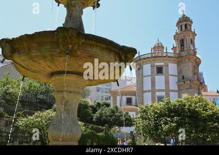 Santuario de la Virgen Peregrina, Plaza da Ferraría, Piazza Herrería, Pontevedra, Galizia, Spagna. Foto Stock