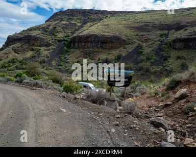 WA25404-00...WASHINGTON - ingresso al Douglas Creek BLM, una splendida sorpresa sulla Mountain Bike Route attraverso Washington. Foto Stock