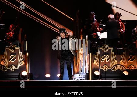 Bari, Italia. 14 giugno 2024. Renato Zero Credit: Agenzia fotografica indipendente/Alamy Live News Foto Stock