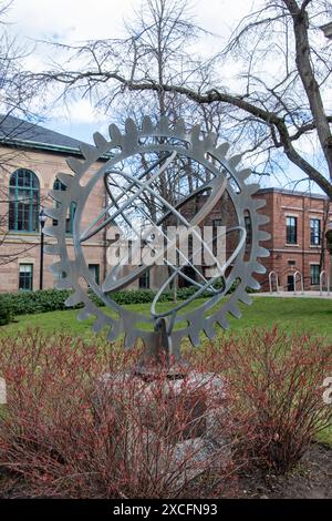 Scultura di una sfera armillare nel centro di Halifax, nuova Scozia, Canada Foto Stock