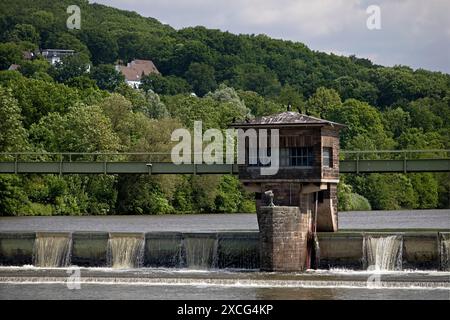 Sbarramento della centrale elettrica di Stiftsmuehle, Herdecke, Renania settentrionale-Vestfalia, Germania Foto Stock