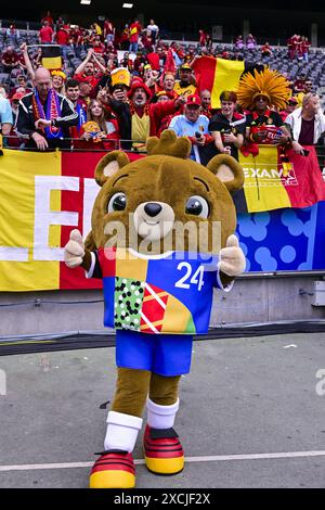 Francoforte, Germania. 17 giugno 2024. Mascotte EURO 2024 nella foto prima di una partita di calcio tra la nazionale belga Red Devils e la Slovacchia, lunedì 17 giugno 2024 a Francoforte sul meno, in Germania, la prima partita nella fase a gironi dei campionati europei UEFA Euro 2024. BELGA FOTO DIRK WAEM credito: Belga News Agency/Alamy Live News Foto Stock