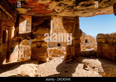 Interno di un'antica dimora, Petra, Giordania Foto Stock