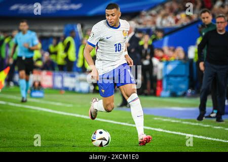 Dusseldorf, Germania. 17 giugno 2024. Dusseldorf, Allemagne. 17 giugno 2024. Kylian MBAPPE di Francia durante la partita di calcio UEFA Euro 2024, gruppo D, tra Austria e Francia il 17 giugno 2024 alla Merkur Spiel-Arena di Dusseldorf, Germania - Photo Matthieu Mirville/DPPI Credit: DPPI Media/Alamy Live News Foto Stock