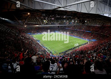 Duesseldorf, Germania. 17 giugno 2024. Calcio, UEFA Euro 2024, Campionato europeo, turno preliminare, gruppo D, 1° giorno partita, Austria - Francia, Düsseldorf Arena, vista sull'arena. Crediti: Fabian Strauch/dpa/Alamy Live News Foto Stock