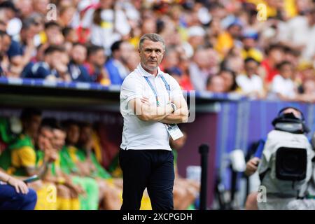 Serhiy Rebrov (allenatore dell'Ucraina) visto durante la partita di UEFA Euro 2024 tra le squadre nazionali di Romania e Ucraina all'Allianz Arena. Punteggio finale; Romania 3:0 Ucraina (foto di Maciej Rogowski / SOPA Images/Sipa USA) Foto Stock