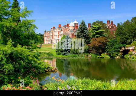 PPL PHOTO AGENCY - COPYRIGHT RISERVATO Sandringham House and Gardens, Norfolk, UK PHOTO CREDIT: Dave Porter/PPL Tel: +44(0)1243 555561 e-mail: ppl@mistr Foto Stock