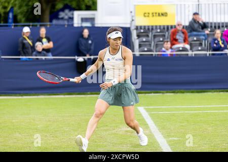 Ilkley, Regno Unito, 18 giugno 2024, Elena Gabriela RUSE vs Yuriko Lily MIYAZAKI presso l'Ilkley Lawn Tennis and Squash Club, credito Aaron Badkin/Alamy Live News. Foto Stock