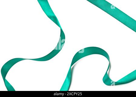 Nastro Verde isolato su sfondo bianco. Foto Stock