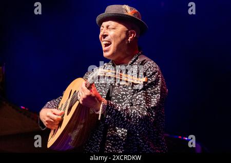 Dhafer Youssef live bei einem Konzert Seiner Street of Minarets - Tour im Theaterhaus. Stuttgart, 31.03.2024 *** Dhafer Youssef live in un concerto del suo Street of Minarets Tour al Theaterhaus Stuttgart, 31 03 2024 foto:xDeondox/xFuturexImagex youssef 4602 Foto Stock