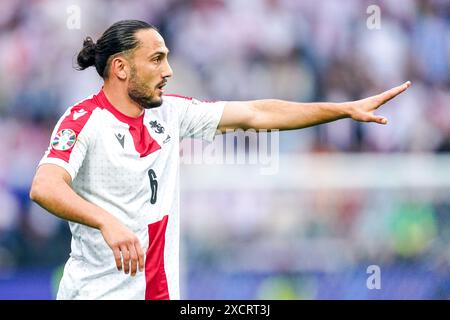 DORTMUND, GERMANIA - 18 GIUGNO: Giorgi Kochorashvili della Georgia gesti durante la partita del gruppo F - UEFA EURO 2024 tra Turkiye e Georgia al BVB Stadion Dortmund il 18 giugno 2024 a Dortmund, Germania. (Foto di Joris Verwijst/BSR Agency) Foto Stock