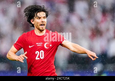 DORTMUND, GERMANIA - 18 GIUGNO: Ferdi Kadioglu di Turkiye gesti durante la partita del gruppo F - UEFA EURO 2024 tra Turkiye e Georgia al BVB Stadion Dortmund il 18 giugno 2024 a Dortmund, Germania. (Foto di Joris Verwijst/BSR Agency) Foto Stock