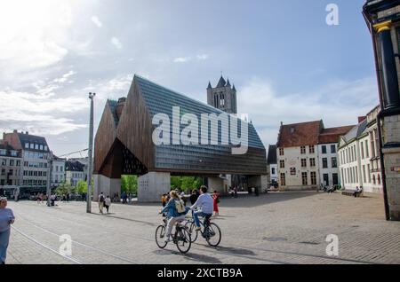 Lo Stadshal (municipio) nella storica Gand (Gand), Fiandre orientali, Belgio. Foto Stock