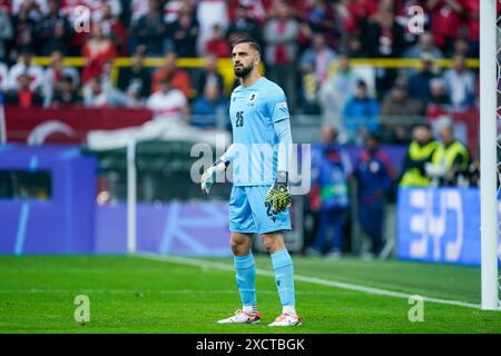 Dortmund, Germania. 18 giugno 2024. Dortmund, Germania, 18 giugno 2024: Giorgi Mamardashvili (25 Georgia) guarda durante la partita di calcio UEFA EURO 2024 Germania gruppo F tra Turkiye e Georgia al BVB Stadion Dortmund, Germania. (Daniela Porcelli/SPP) credito: SPP Sport Press Photo. /Alamy Live News Foto Stock