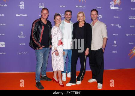 Fabian Harloff, Rhea Harder, Marc Barthel , Sanna Englund und Matthias Schloo beim Moin Mittsommer Jahresempfang der Filmfoerderung von Hamburg und SC Foto Stock