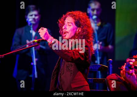 Teatro Albeniz, Madrid, Spagna. 18 giugno 2024. Universal Music Festival 2024. Concerto di Kiki Morente, cantante di flamenco. Kiki Morente è il figlio di Enrique Morente, una personalità internazionale di flamenco. Crediti: EnriquePSans/Alamy Live News Foto Stock