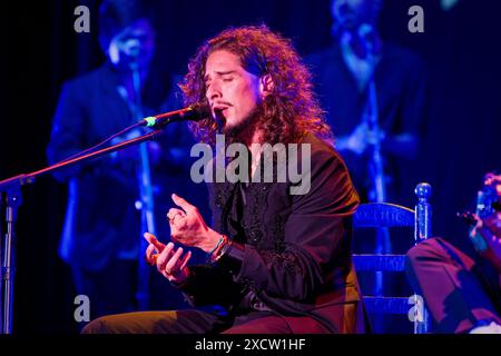 Teatro Albeniz, Madrid, Spagna. 18 giugno 2024. Universal Music Festival 2024. Concerto di Kiki Morente, cantante di flamenco. Kiki Morente è il figlio di Enrique Morente, una personalità internazionale di flamenco. Crediti: EnriquePSans/Alamy Live News Foto Stock