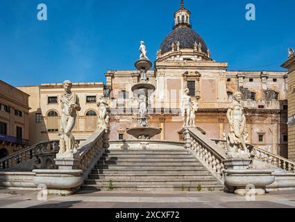 Fontana Pretoria o Fontana Pretoria, Palermo, Sicilia, Italia Foto Stock