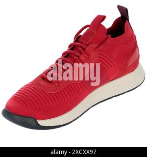 Sneaker in maglia rossa con suola bianca Foto Stock