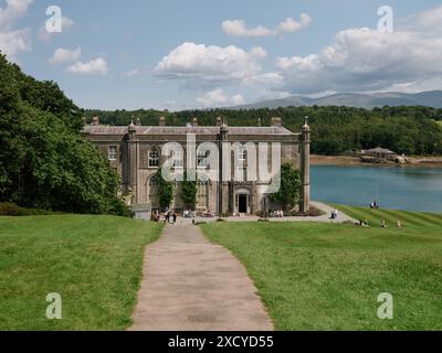 Plas Newydd House and Gardens on the Menai Strait, Anglesey, Galles, Regno Unito Foto Stock