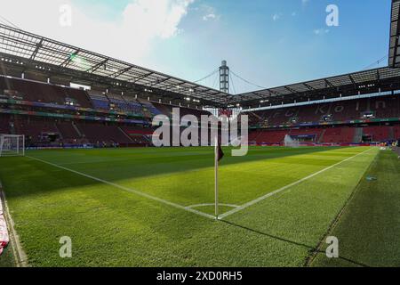 Colonia, Germania. 19 giugno 2024. Colonia, Germania, 19 giugno 2024: Vista generale all'interno dello stadio durante la partita di calcio UEFA EURO 2024 Germania gruppo A tra Scozia e Svizzera allo stadio di Colonia, in Germania. (Daniela Porcelli/SPP) credito: SPP Sport Press Photo. /Alamy Live News Foto Stock