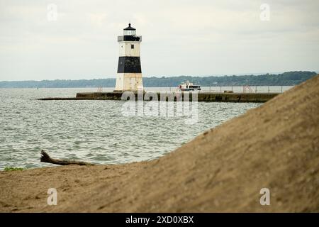 Faro sulla Presque Isle a Erie Pa Foto Stock