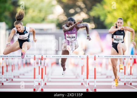 Liegi, Belgio. 19 giugno 2024. La belga Anne Zagre è stata fotografata in azione durante la gara di ostacoli femminili 100m, nell'edizione 2024 del Meeting International d'Athletisme de la Province de Liege, evento di atletica leggera a Liegi, mercoledì 19 giugno 2024. BELGA PHOTO JASPER JACOBS credito: Belga News Agency/Alamy Live News Foto Stock