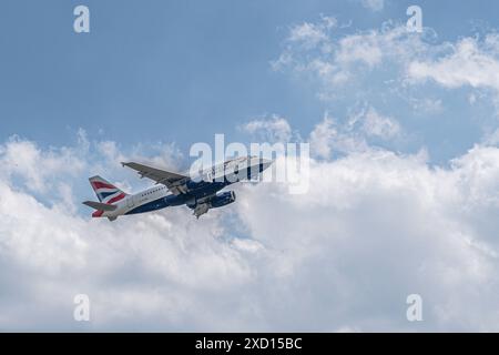 Decollo della British Airways da Berlino, Germania Foto Stock