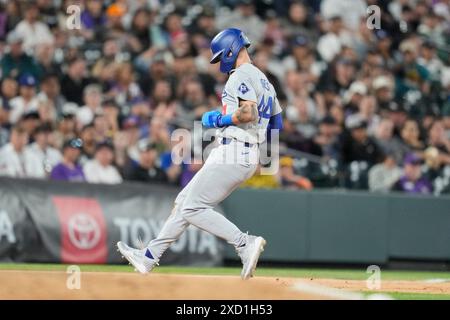 18 giugno 2024: Andy Pages (44) è terzo nella partita tra Los Angeles Dodgers e Colorado Rockies disputata al Coors Field di Denver Co. David Seelig/Cal Sport medi (immagine di credito: Â© David Seelig / Cal Sport Media/Cal Sport Media) (immagine di credito: © David Seelig / Cal Sport Media/Cal Sport Media) Foto Stock