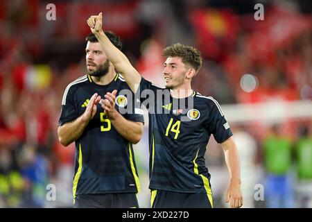 Colonia, Germania. 19 giugno 2024. Billy Gilmour (Scozia) durante la partita UEFA Euro Germania 2024 tra Svizzera 1-1 Scozia allo Stadio di Colonia il 19 giugno 2024 a Colonia, Germania. (Foto di Maurizio Borsari/AFLO) credito: Aflo Co.. Ltd./Alamy Live News Foto Stock