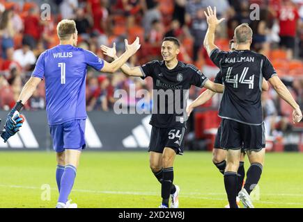 Toronto, Canada. 19 giugno 2024. I giocatori del Nashville SC celebrano la vittoria dopo la partita di Major League Soccer (MLS) 2024 tra Toronto FC e Nashville SC a Toronto, Canada, il 19 giugno 2024. Crediti: Zou Zheng/Xinhua/Alamy Live News Foto Stock
