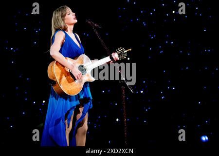 14 giugno 2024 - Liverpool, Regno Unito: Taylor Swift si esibisce allo stadio di calcio di Anfield durante l'Era Tour. Crediti fotografici: Thomas Jackson Foto Stock