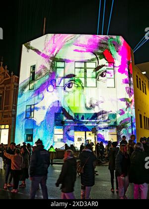 Ballarat Australia / White Night Ballarat trasforma la sua splendida architettura in opere d'arte. Foto Stock