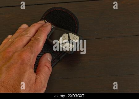 Come proteggere le chiavi dell'auto dal furto da parte di un ladro Foto Stock