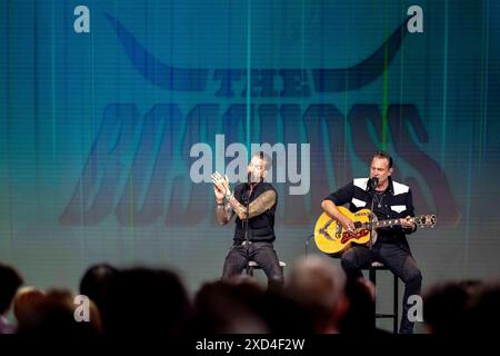 Vienna, Vienna, Austria. 20 giugno 2024. BossHoss, BOSS BURNS e HOSS POWER si esibiscono all'AUSTRIAN WORLD SUMMIT 2024 con il motto "Be Useful: Tools for a Healthy Planet", che si svolge a Hofburg di Vienna. (Credit Image: © Andreas Stroh/ZUMA Press Wire) SOLO PER USO EDITORIALE! Non per USO commerciale! Crediti: ZUMA Press, Inc./Alamy Live News Foto Stock